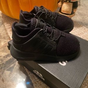 Adidas toddler size 8c